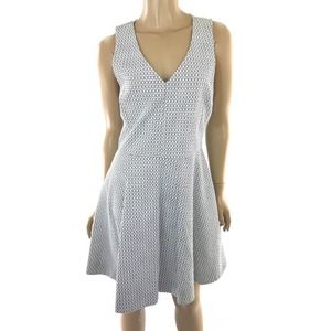 Joie Fit n Flare Dress Size L Norton Chain Print V-Neck Sleeveless Black & White